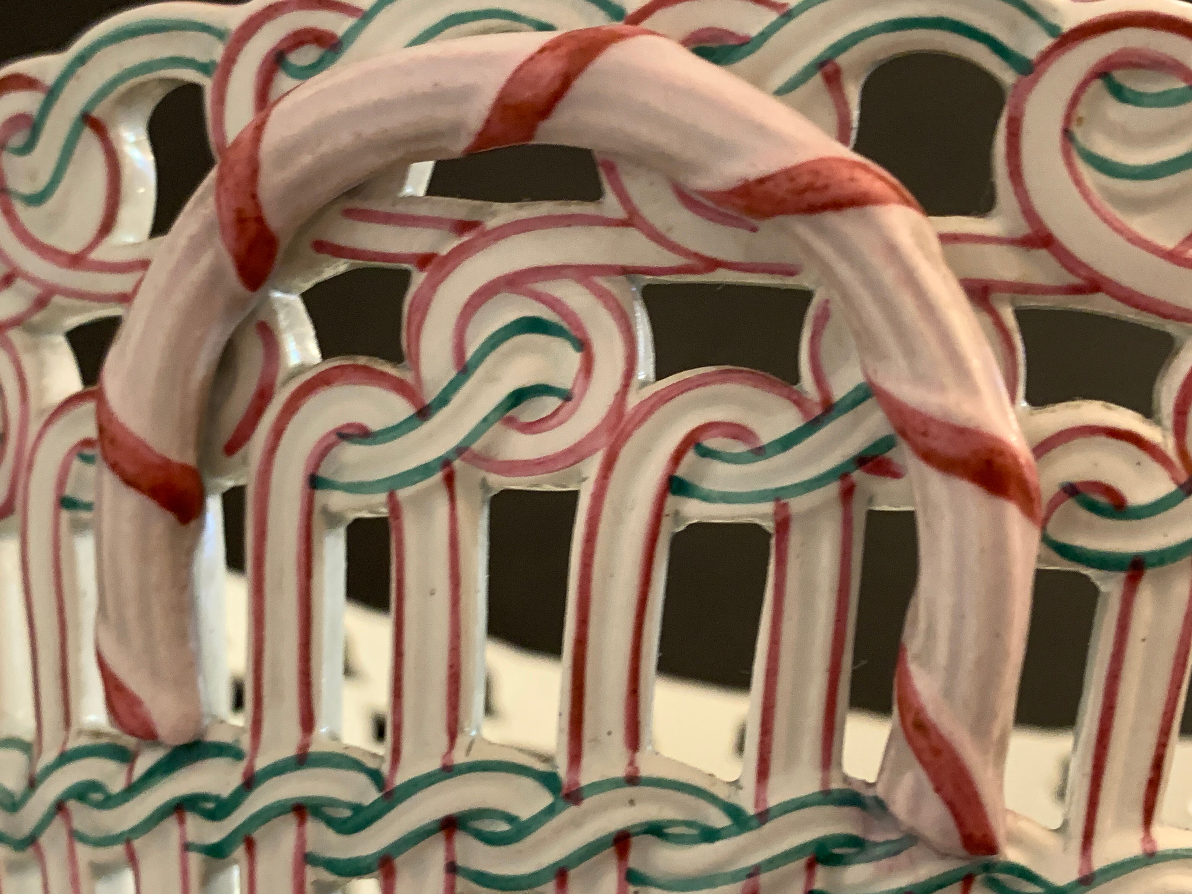 Fruit basket in fine polychrome earthenware KG Lunéville, 1900