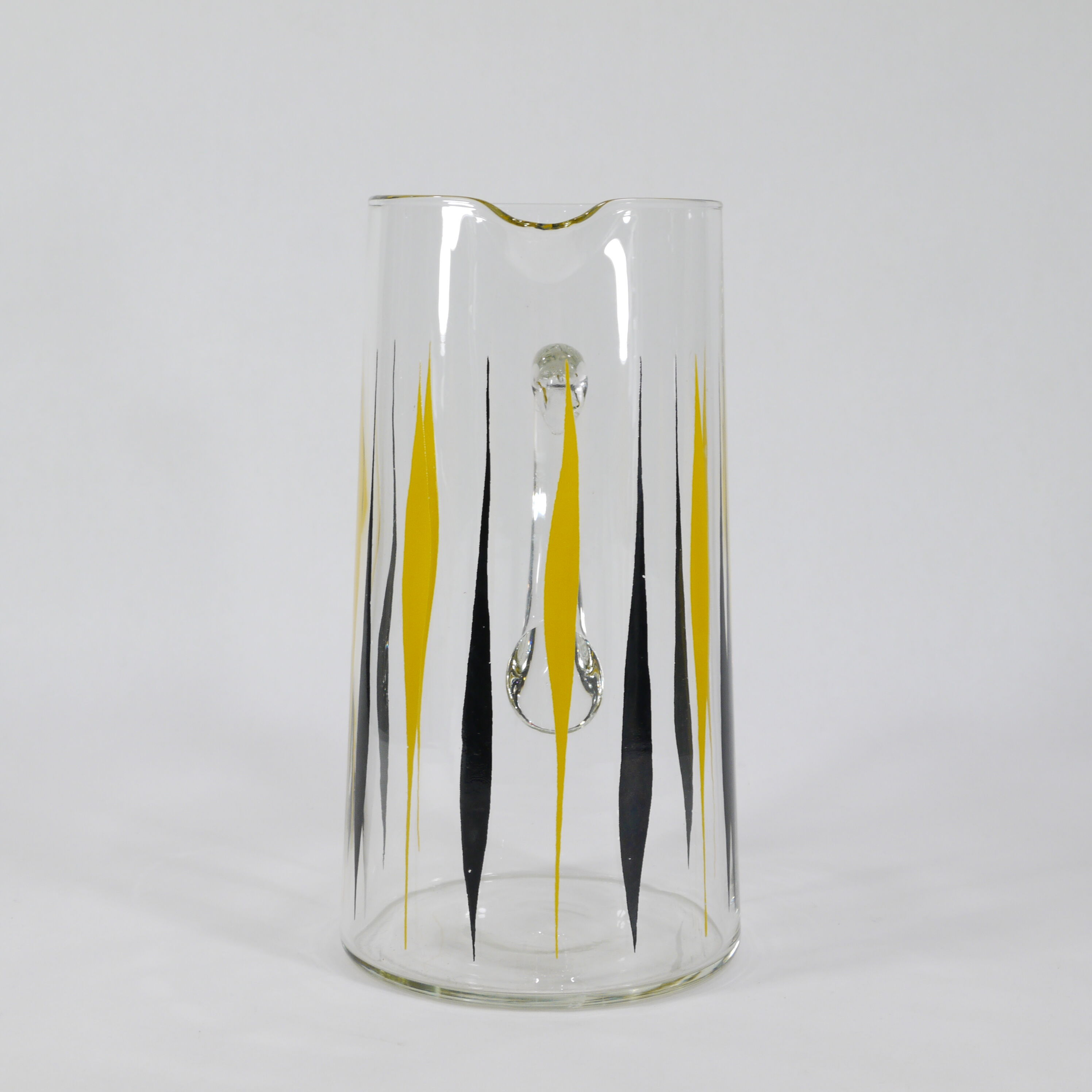 Pitcher with lemonade