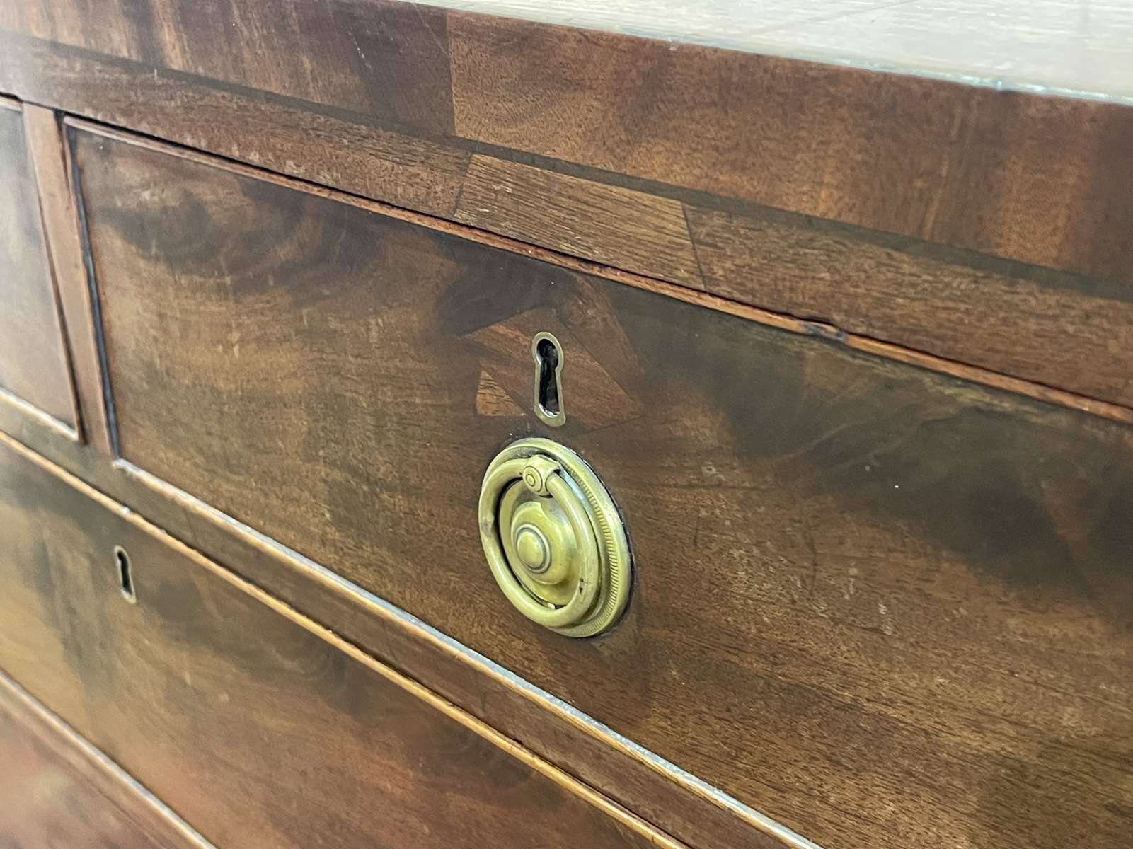 19th-century English mahogany commode