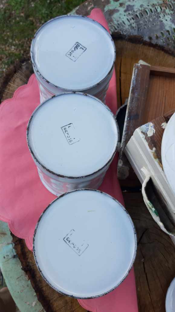Enamelled spice jars