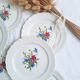 Assiettes à desserts à fleurs vintage