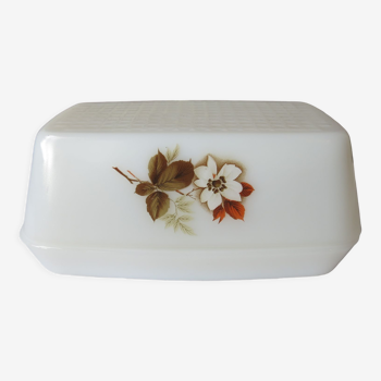 Butter dish from Arcopal model "Aubépine"