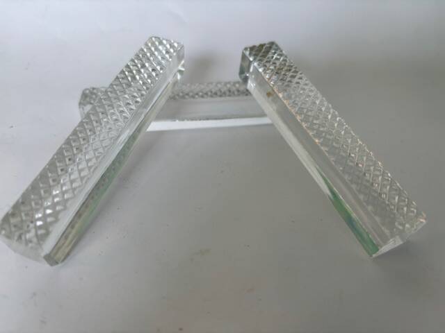 Set of 12 knife rests in a cut crystal box