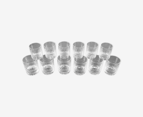 12 verres gobelet en cristal de Baccarat modele nancy