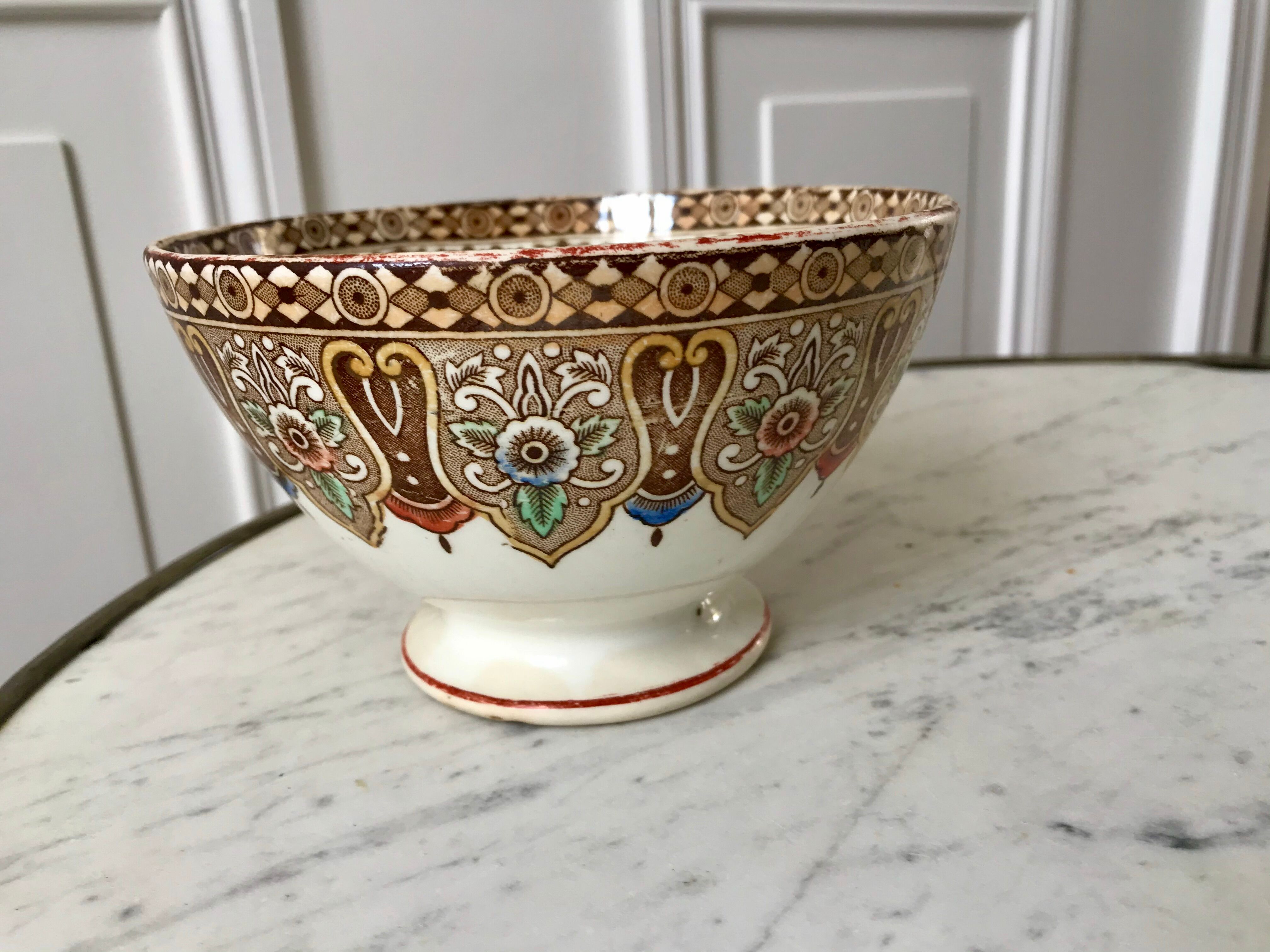 Bowl in iron earth model "persian" late nineteenth