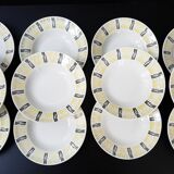 12 soup plates of the 1950s suite