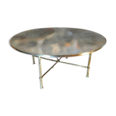 Table basse en bronze doré, verre façon miroir doré, circa 1940