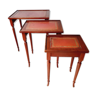 Pull-out tables