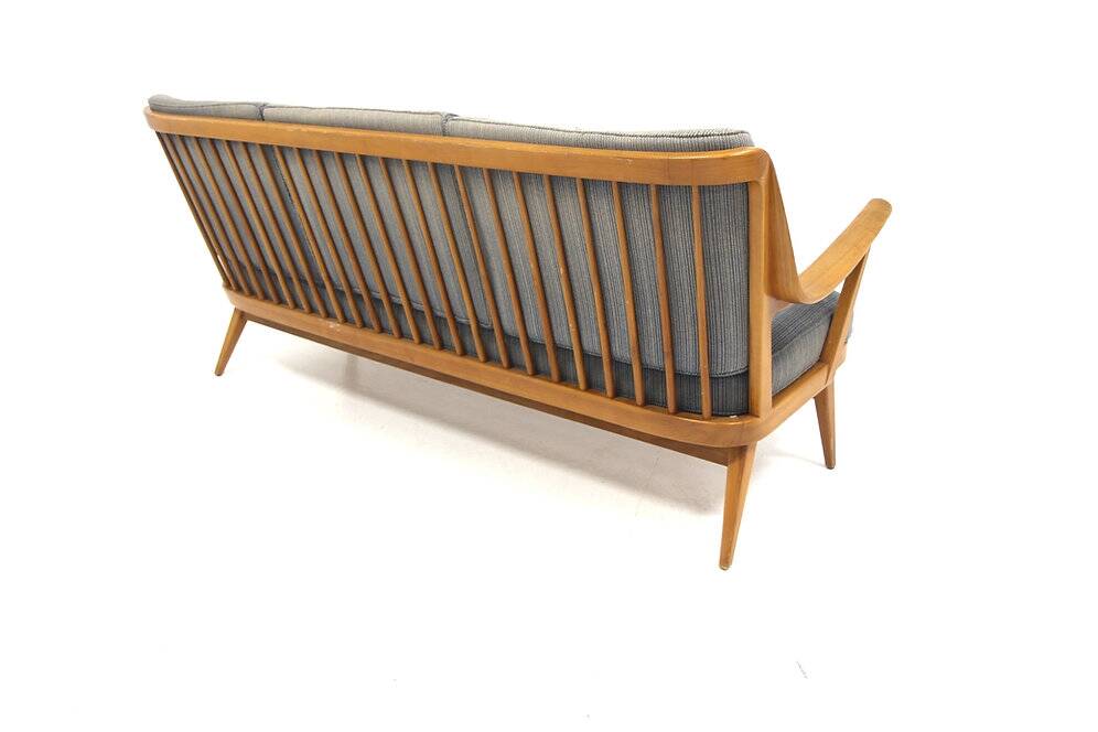 Scandinavian three-seater canapé, Swedish modern, Sweden, 1930.