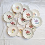 Assiettes creuses / assiettes à salades à fleurs Sarreguemines