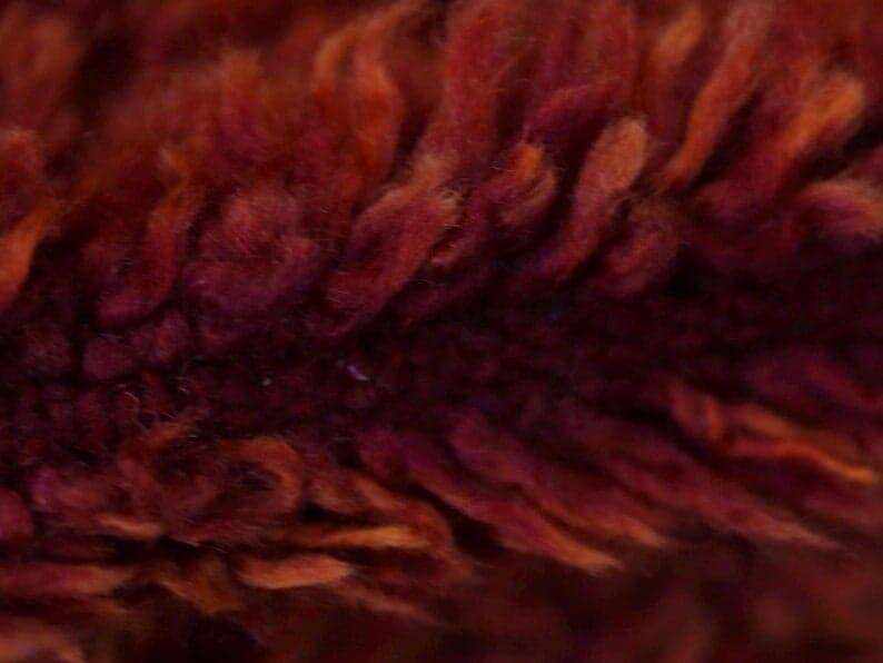 Handmade pure wool rug, size 150 x 250 cm