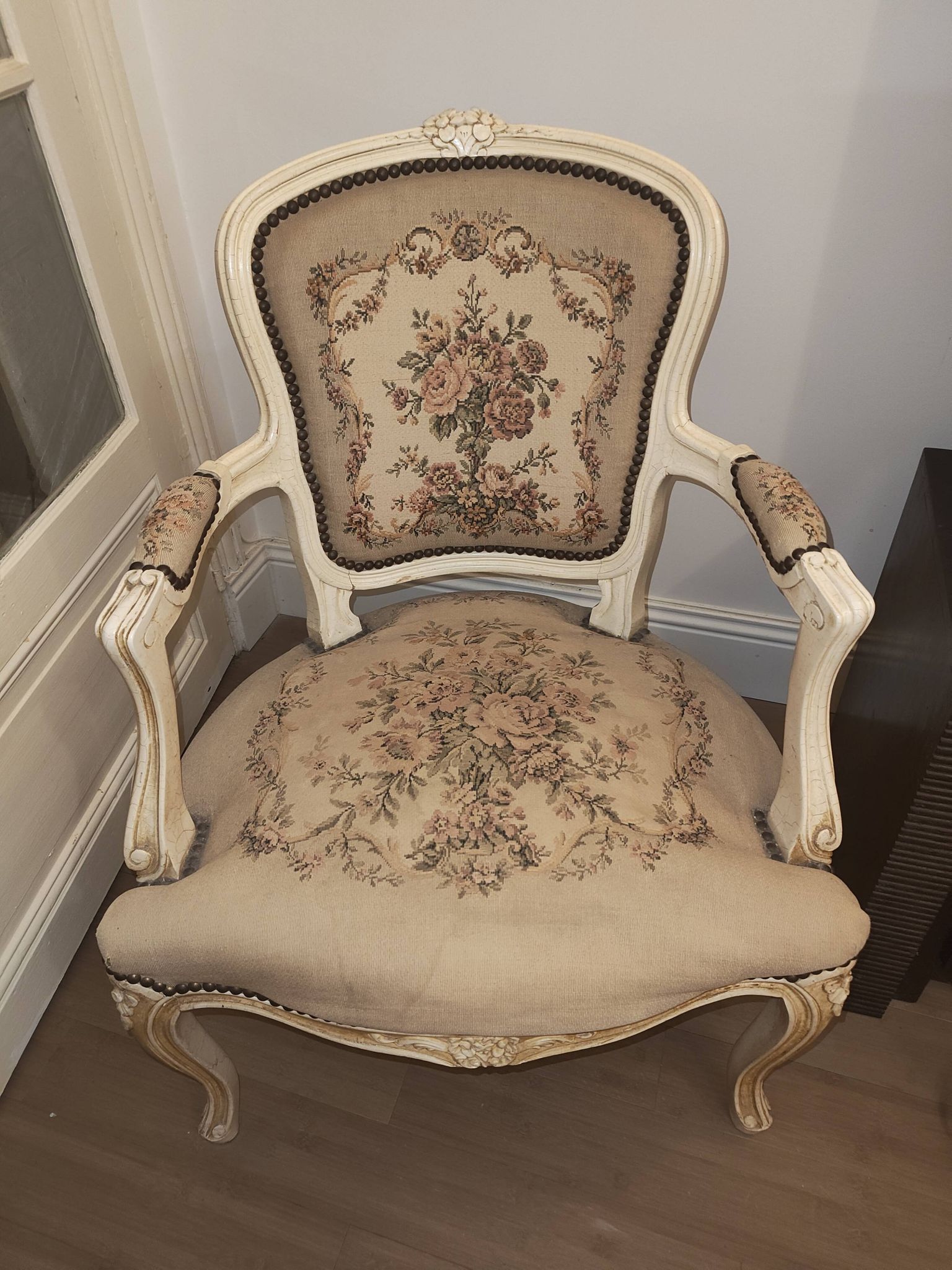 Fauteuil cabriolet Louis XV