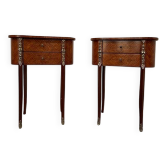 Paire de tables de chevet style Louis XV -Transition