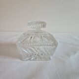 Poudrier en cristal moulé