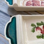 2 1930 trays