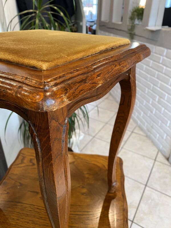 Guéridon ensemble gueridon et tabouret de style Louis XV en chêne massif
