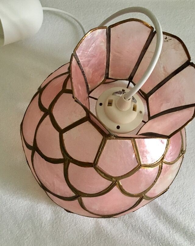 Pink mother-of-pearl hanging