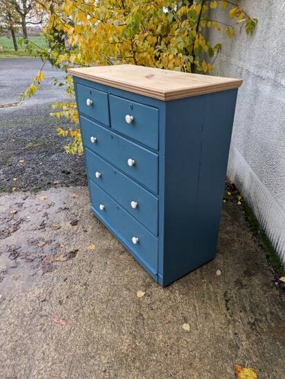 High chest of drawers