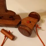 Chat en bois à roulettes, jouet à tirer