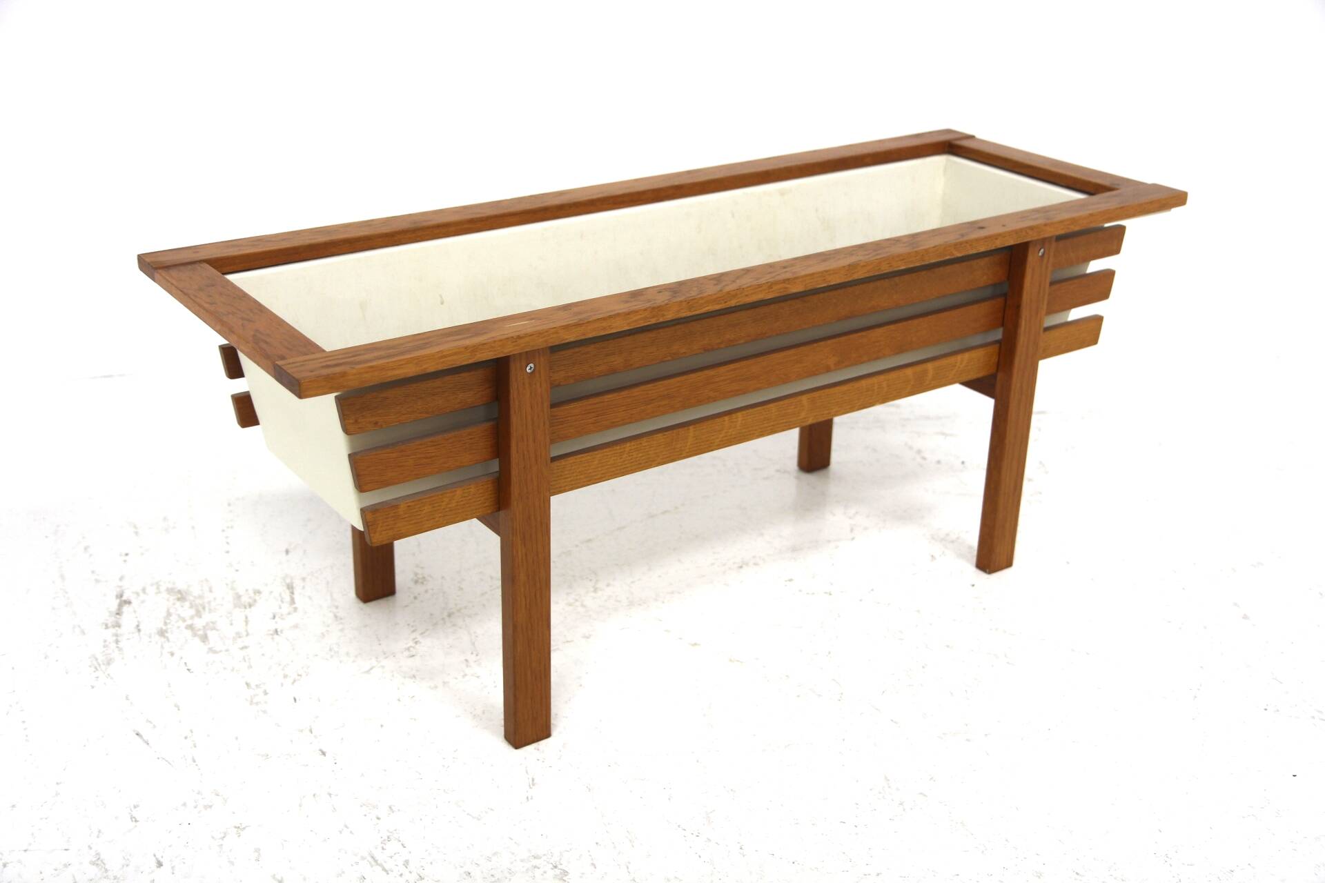 Scandinavian indoor planter in oak, Sweden, 1960