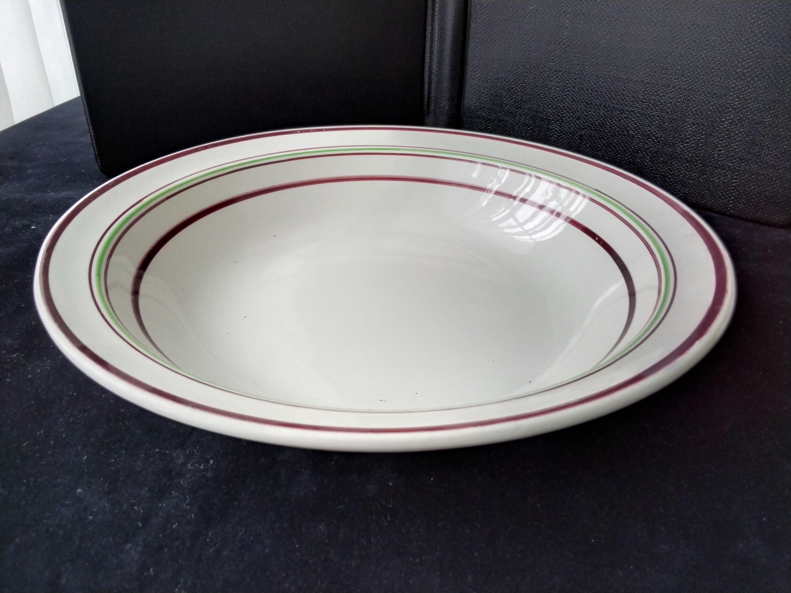 Hollow dish Digoin Sarreguemines Enghien model