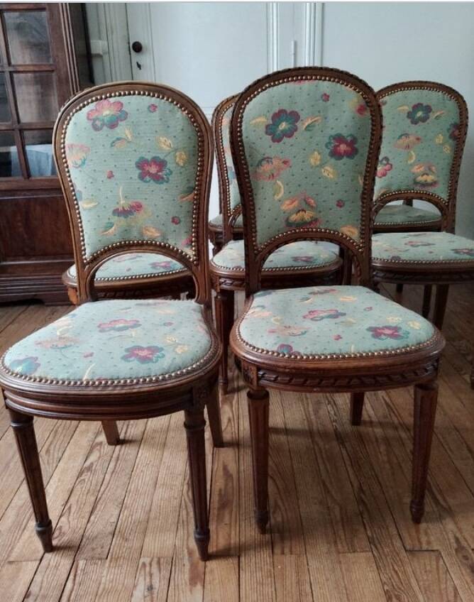 Set of 7 antique upholstered chairs