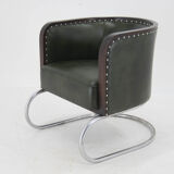 Bauhaus Tubular Armchair in Green Leather,  1930s, Restored
