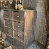 Petit meuble d’atelier