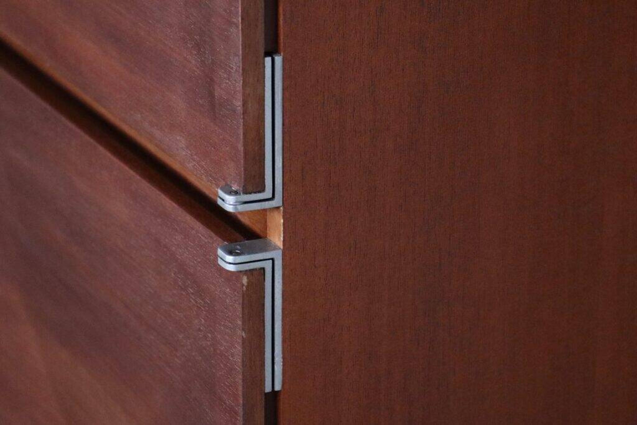 Buffet Pointe de Diamant par Philippon et Lecoq pour Behr