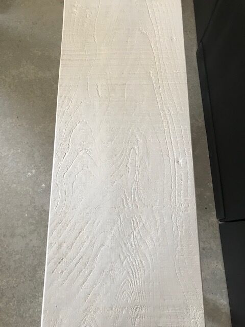 Bench patinated in white