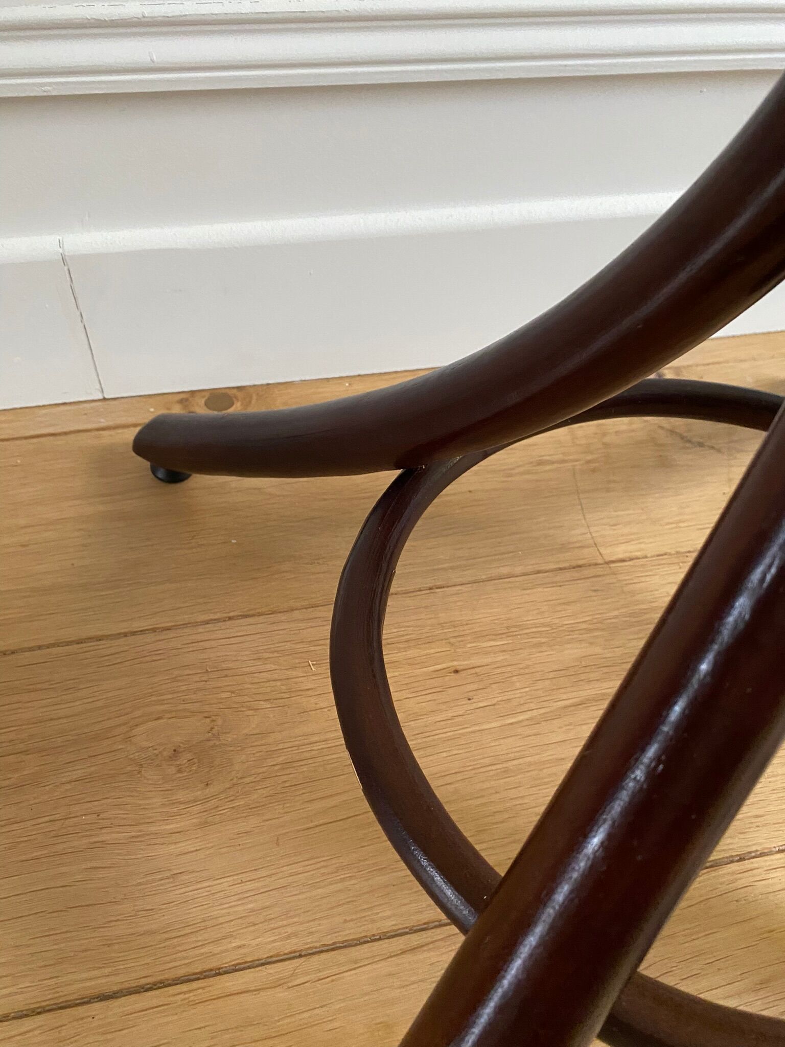 Porte manteau perroquet vintage bois brun