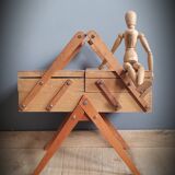 Standing seamstress 1