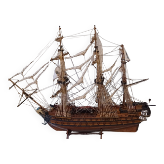 Maquette bateau le superbe