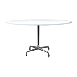 Round dining table by Charles & Ray Eames for Vitra 1980