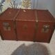 Vintage vintage old travel trunk dating from the 1920s/1940s