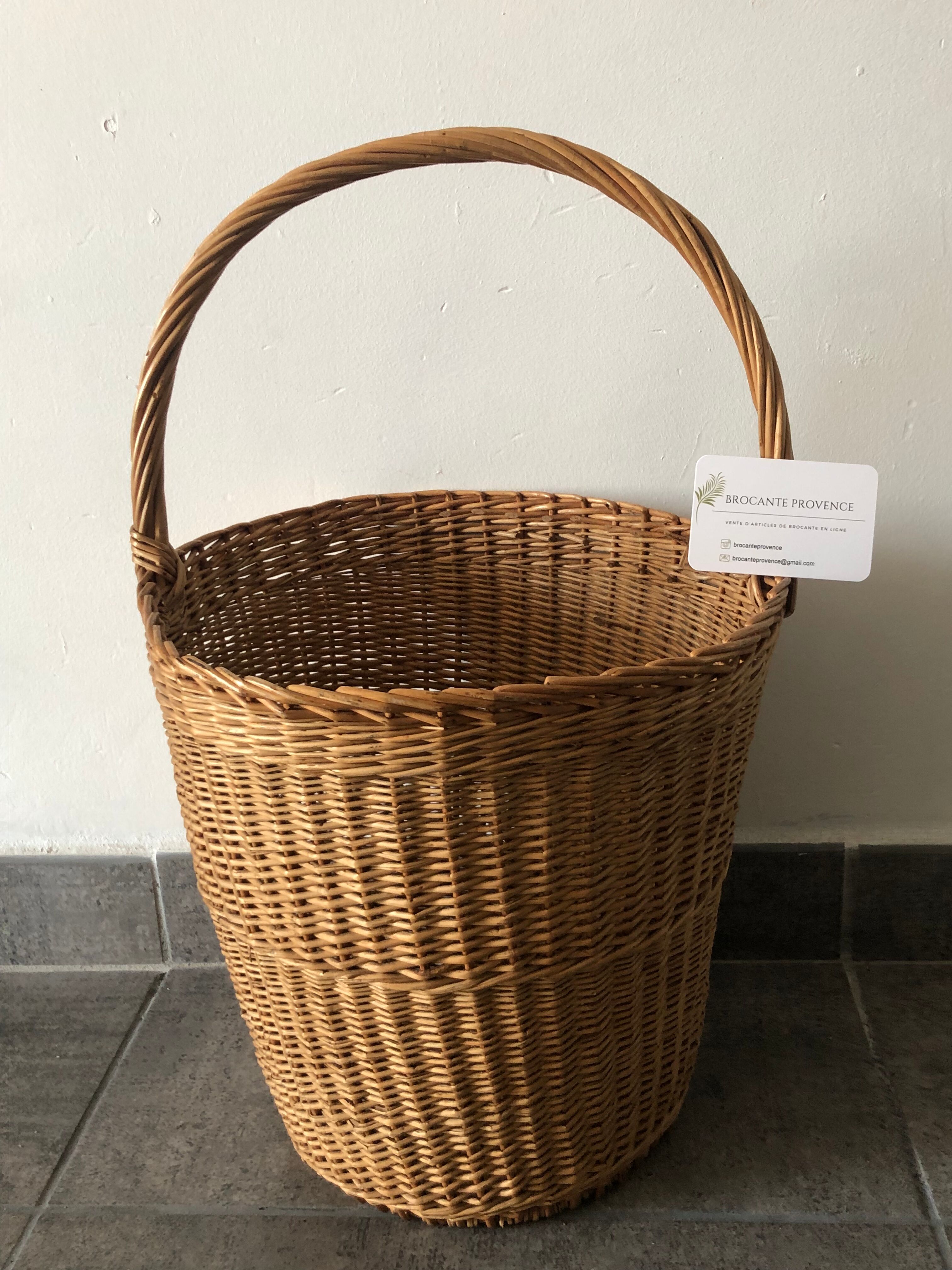 Wicker basket