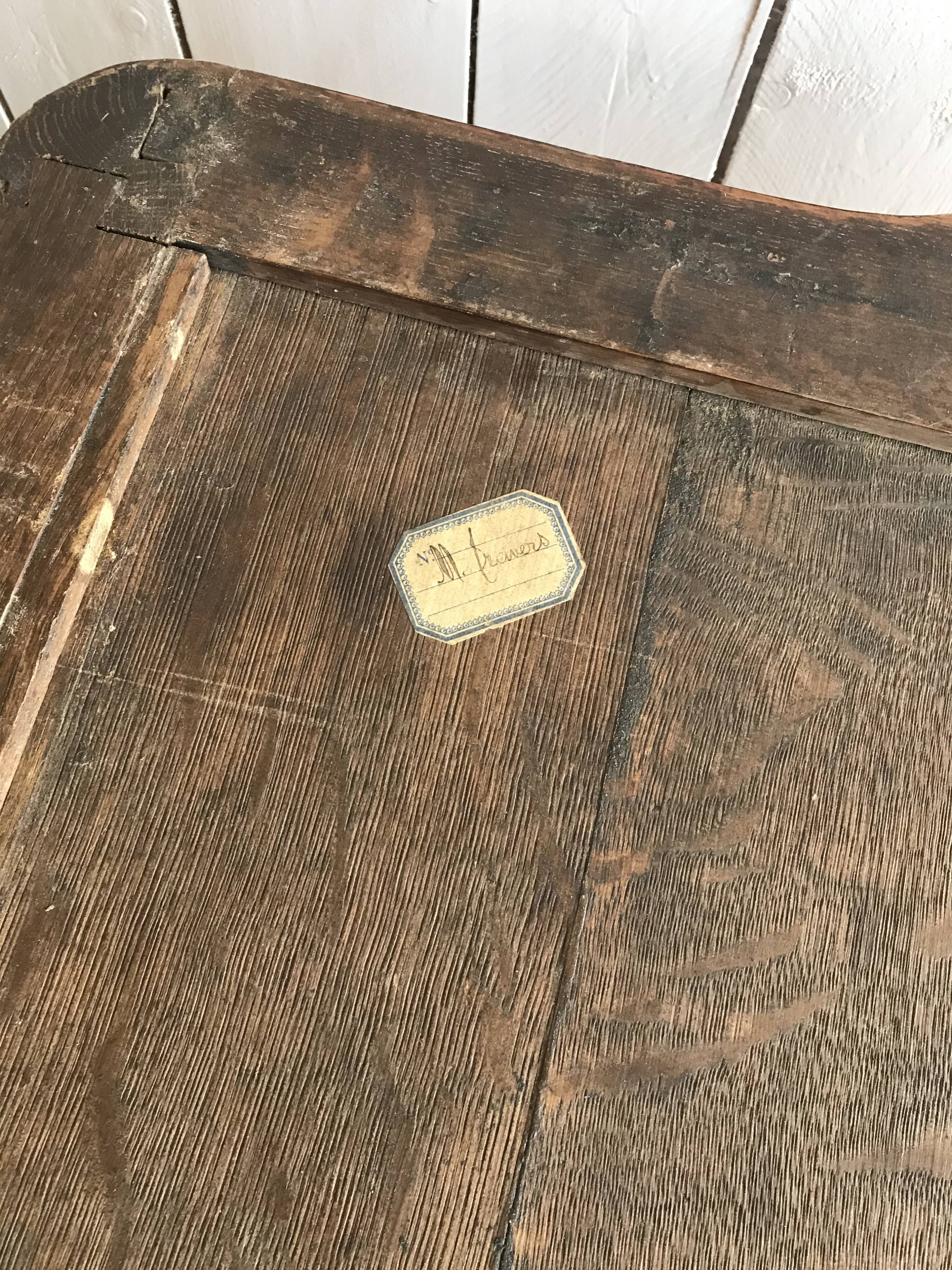 Commode transition in marquetry. 18th century.