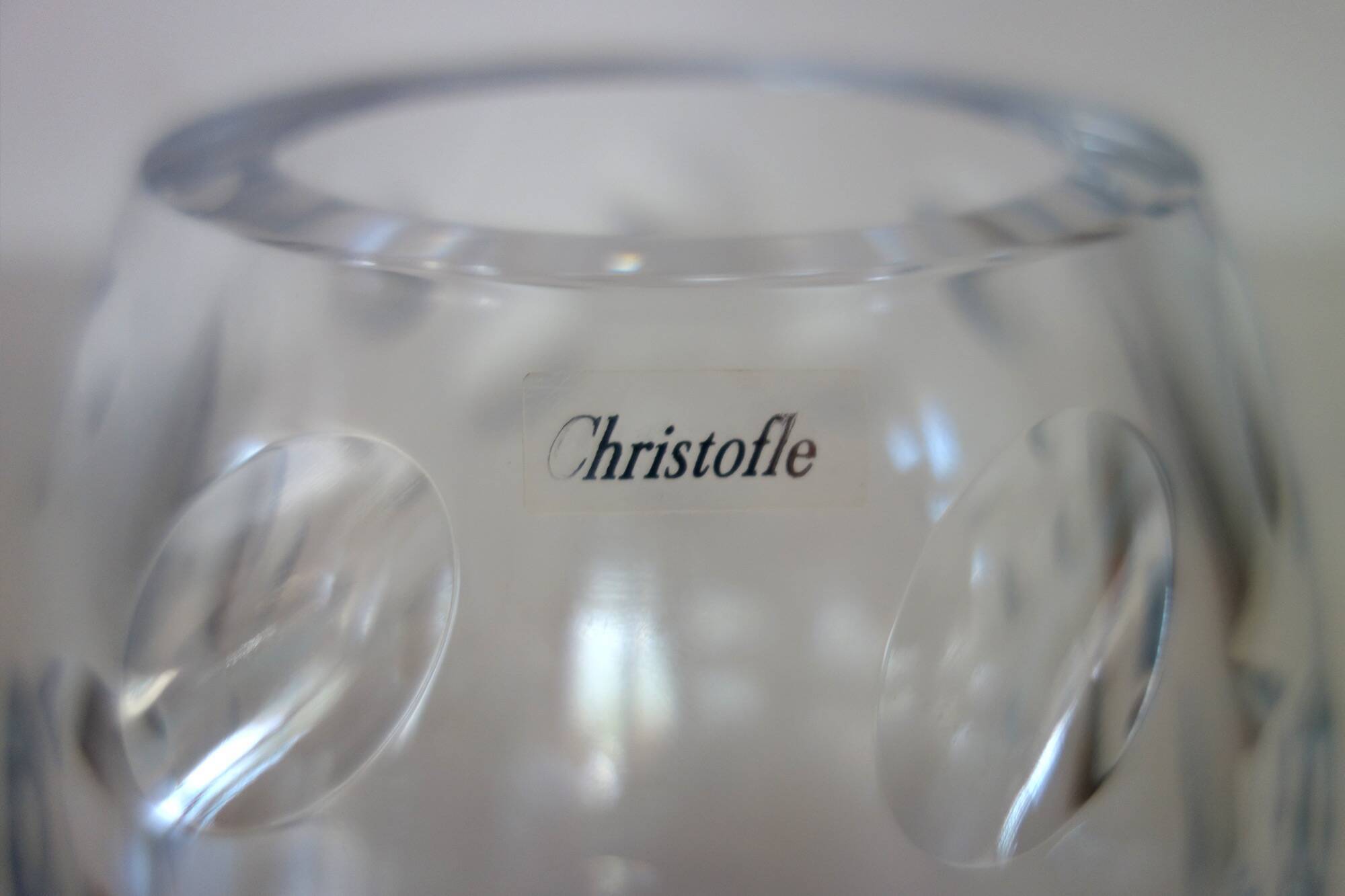 Vase boule modèle Cluny en cristal par Christofle