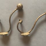 Paire de patères porte manteaux en laiton