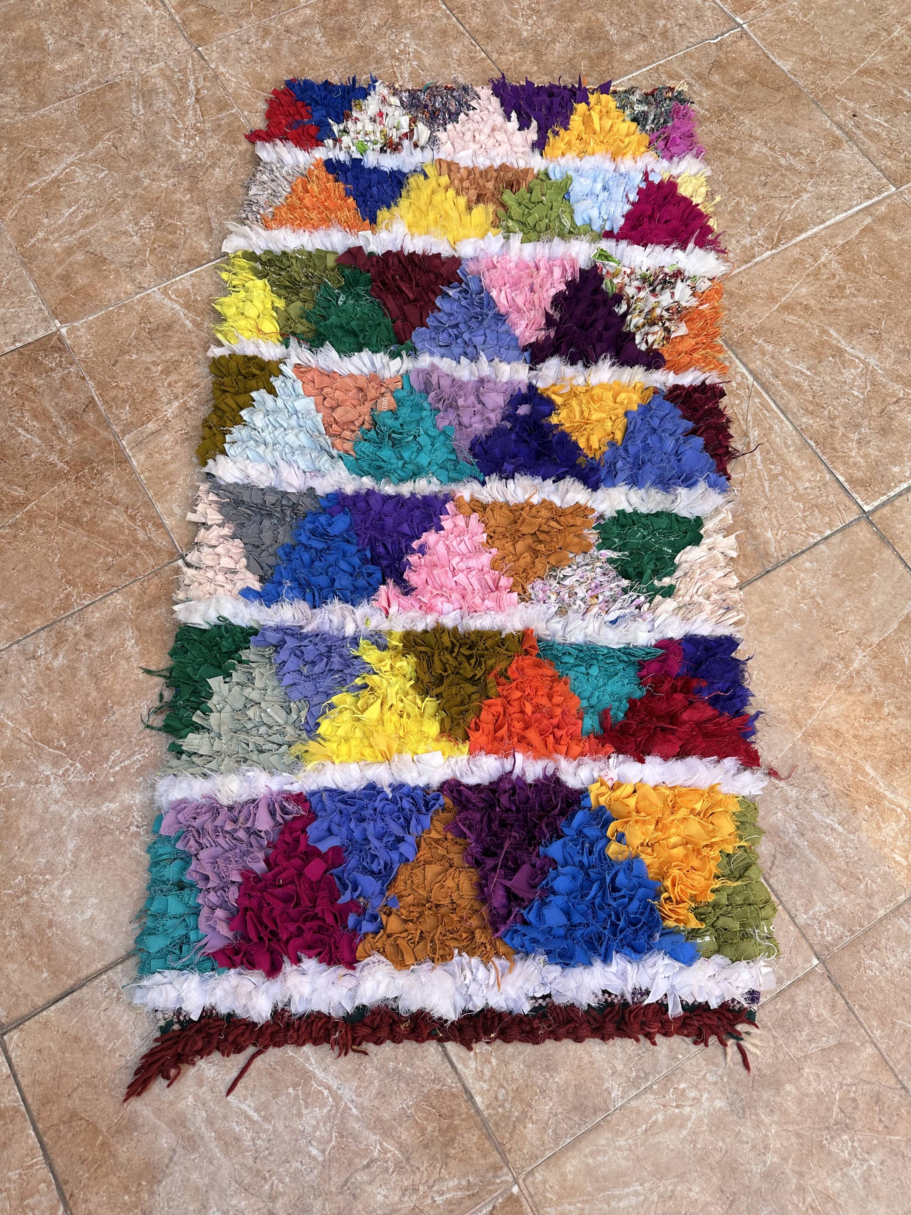 vintage boucherouite rug; berber boucherouite rug 120 cm x60 cm