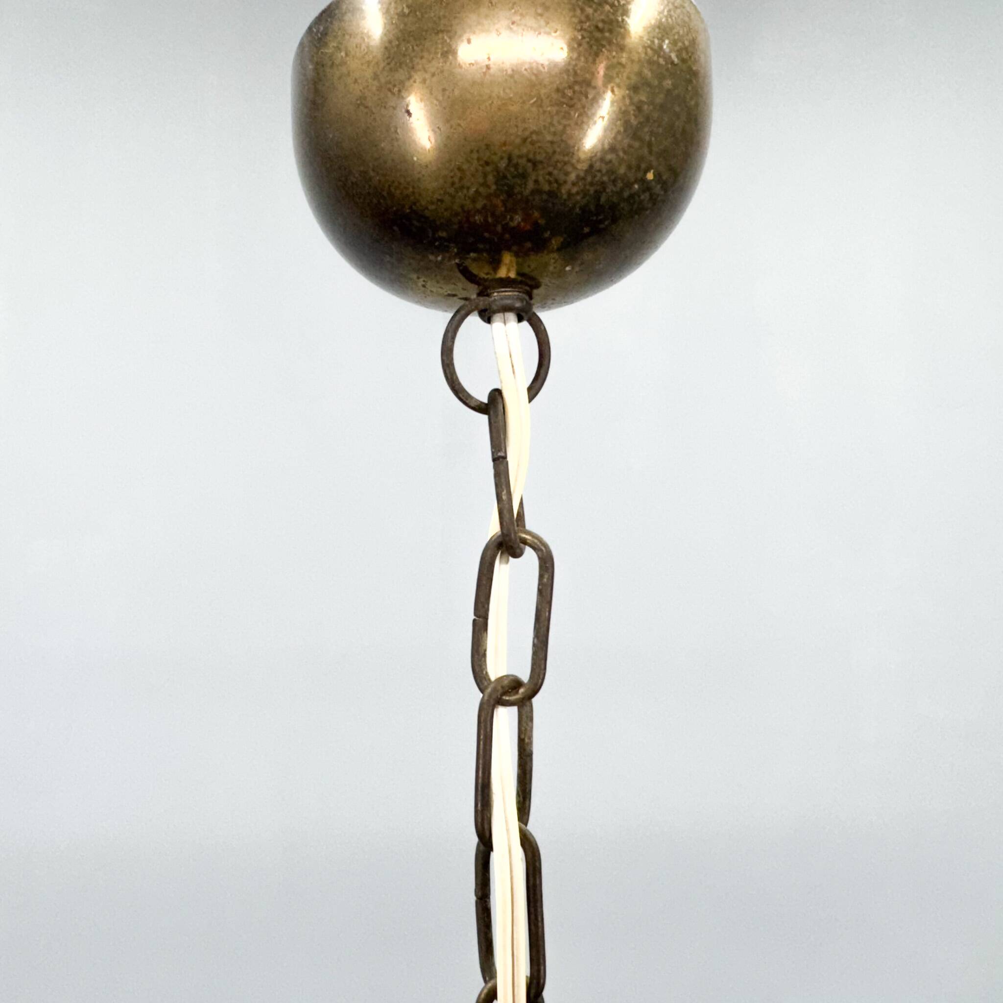 Suspension champignon en verre taillé et laiton des années 1950, Allemagne