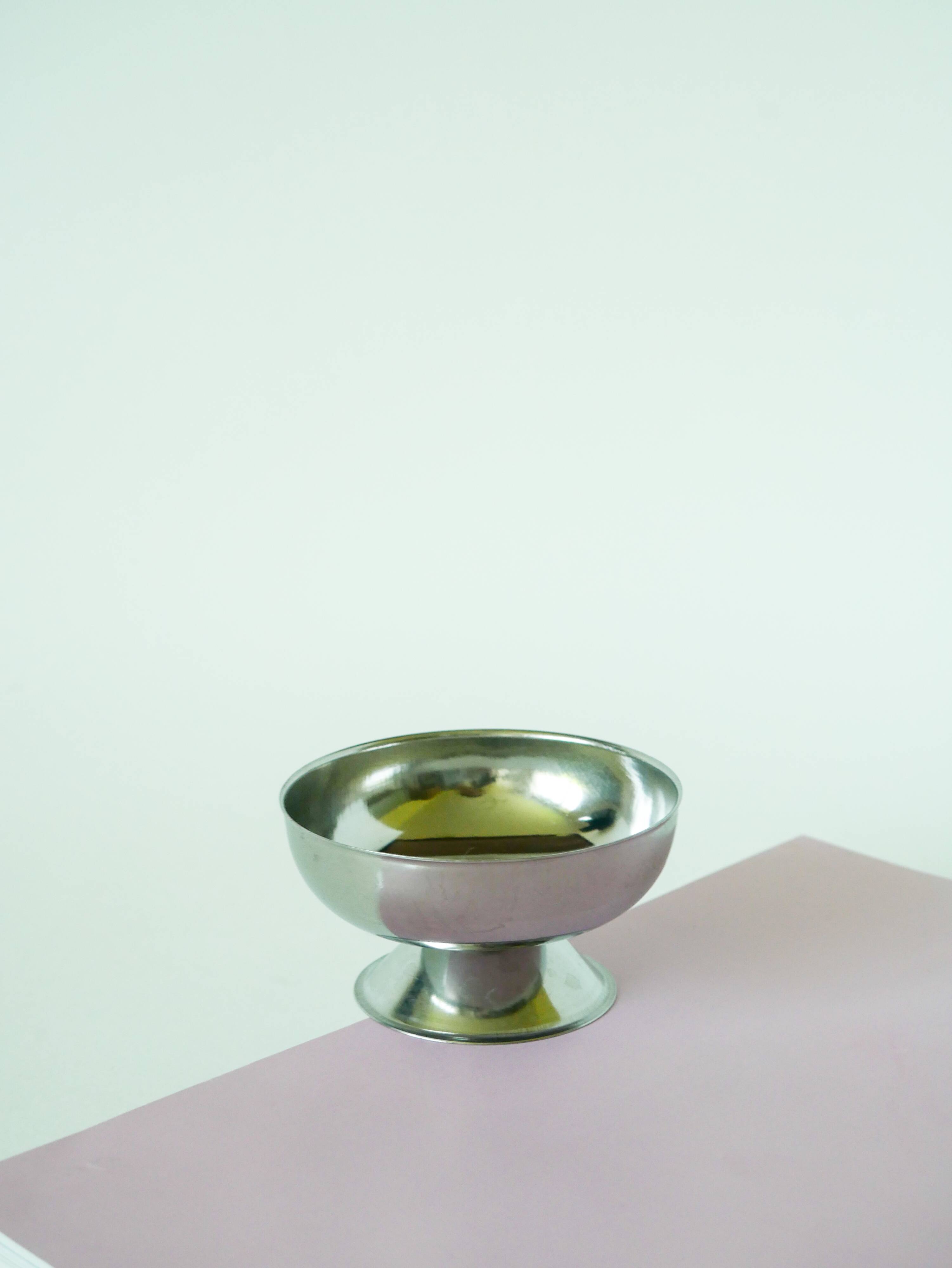 Set of 6 small stainless steel bowls, Basses, Design 1970, 9 x 5 cm