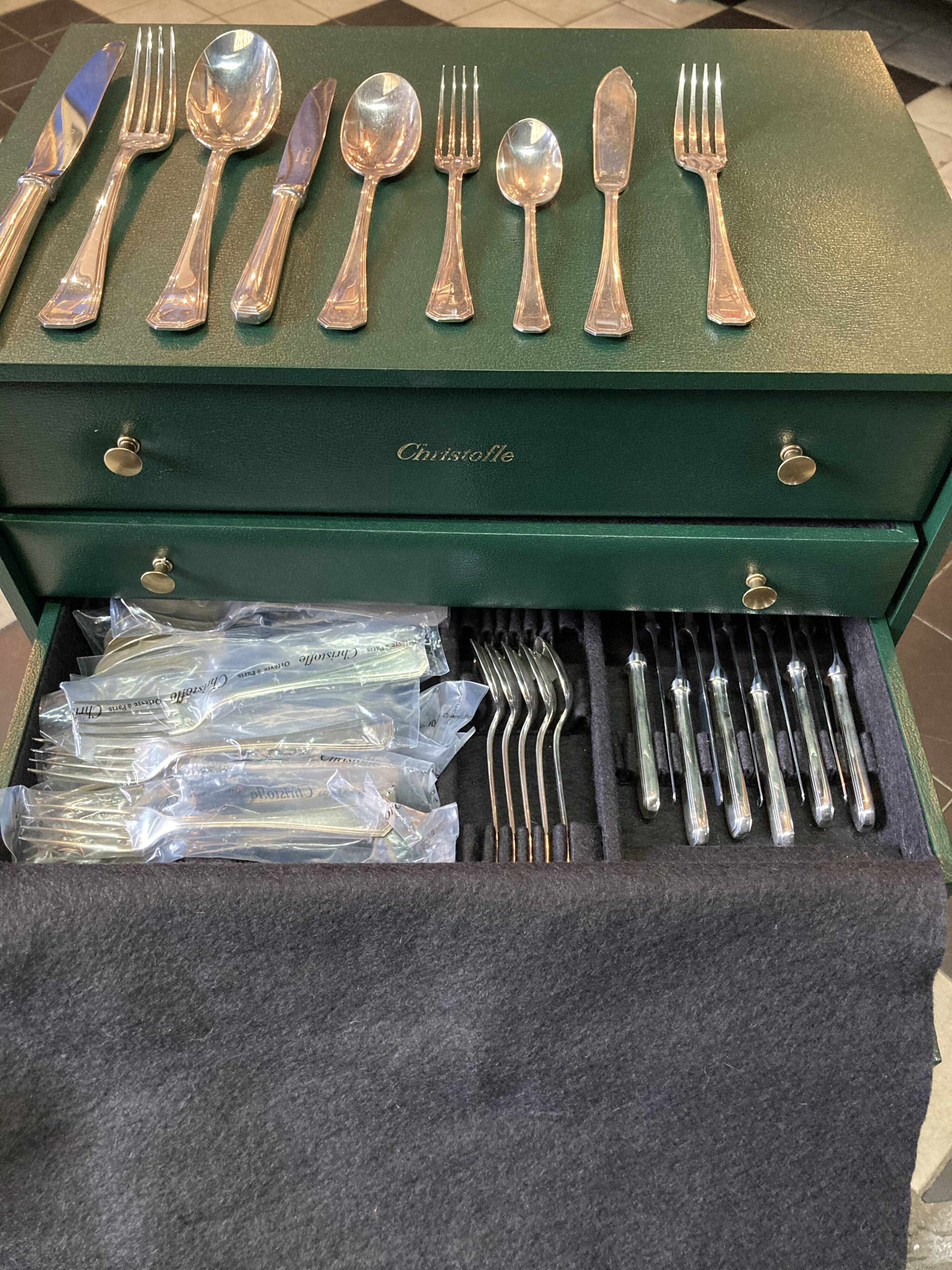 Christofle America cutlery set
