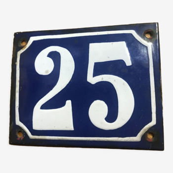 Enamelled plaque street number 25