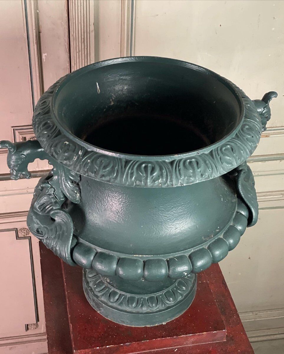 Set of 4 cast iron basins, Corneau foundry in Charleville.