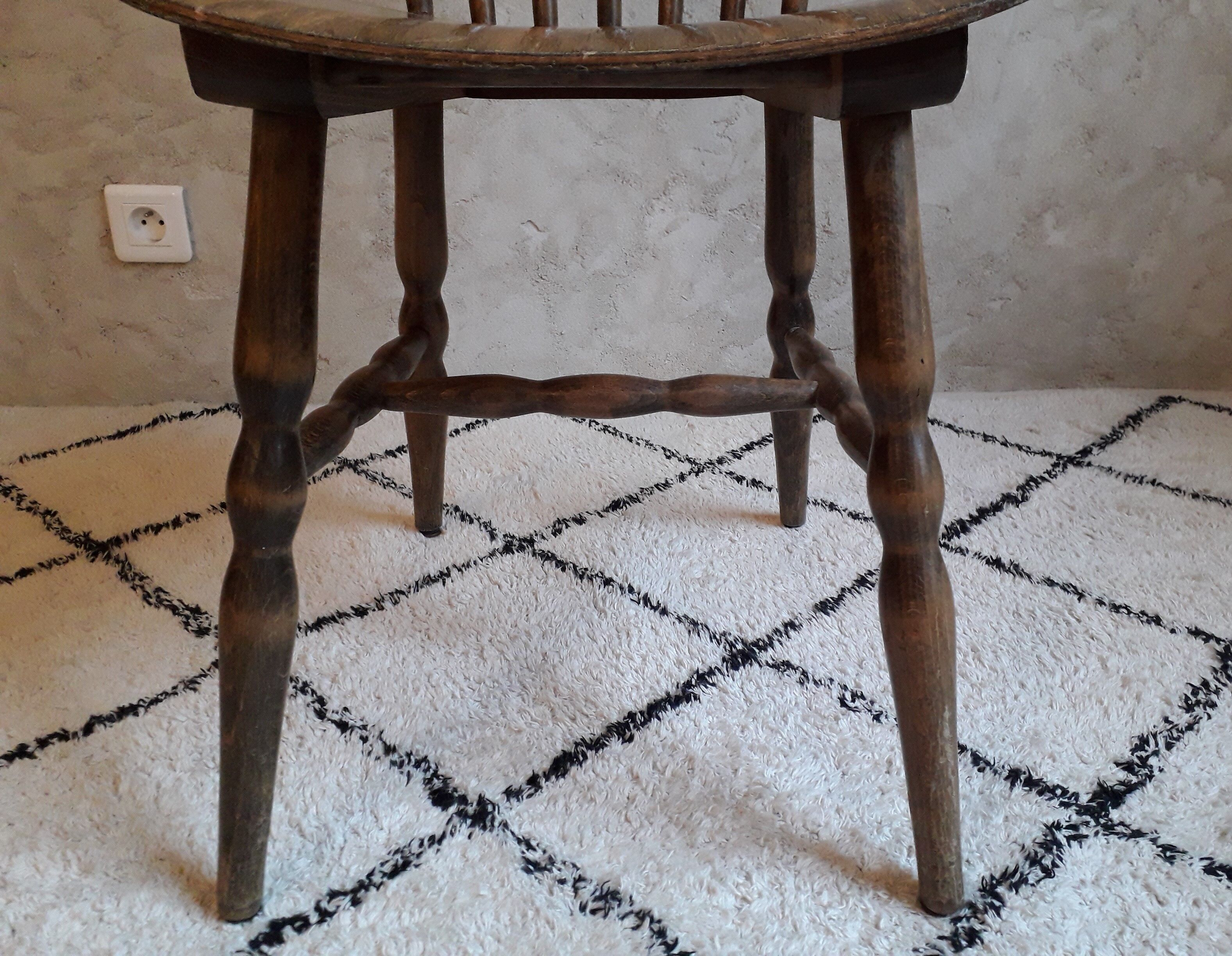 Baumann chair model Tacoma