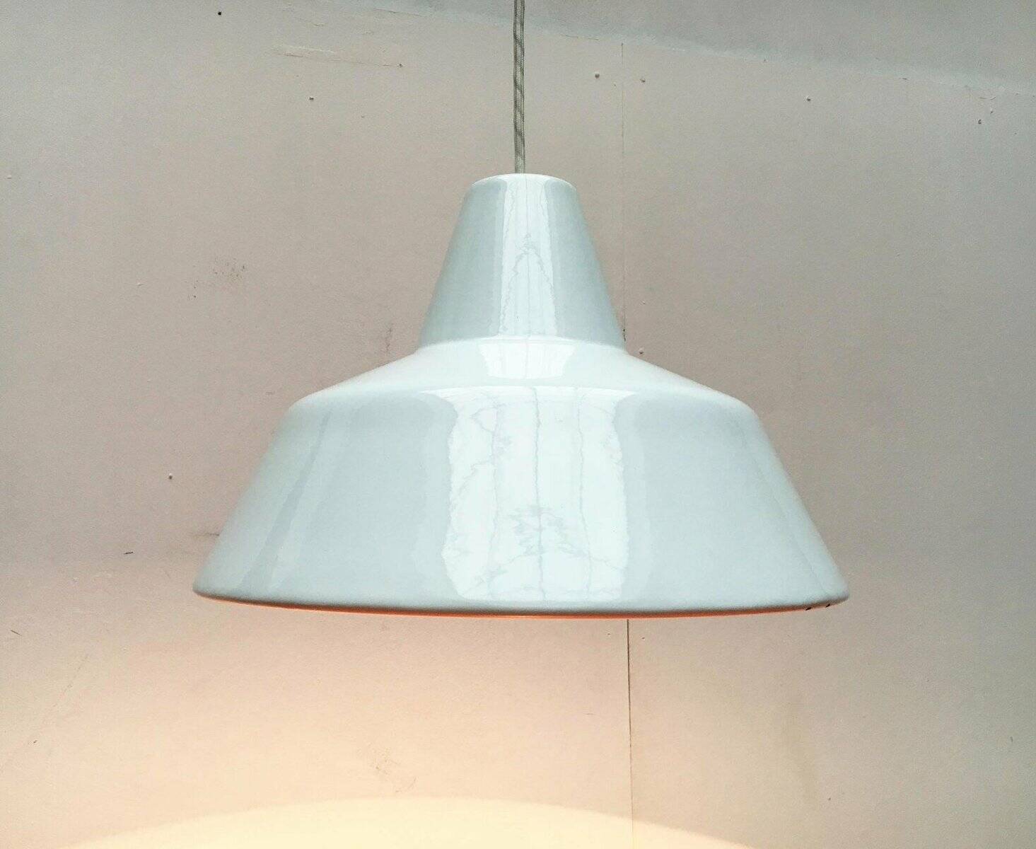 Modern Danish enamel pendant lamp from the mid-century by Louis Poulsen, 1960s.