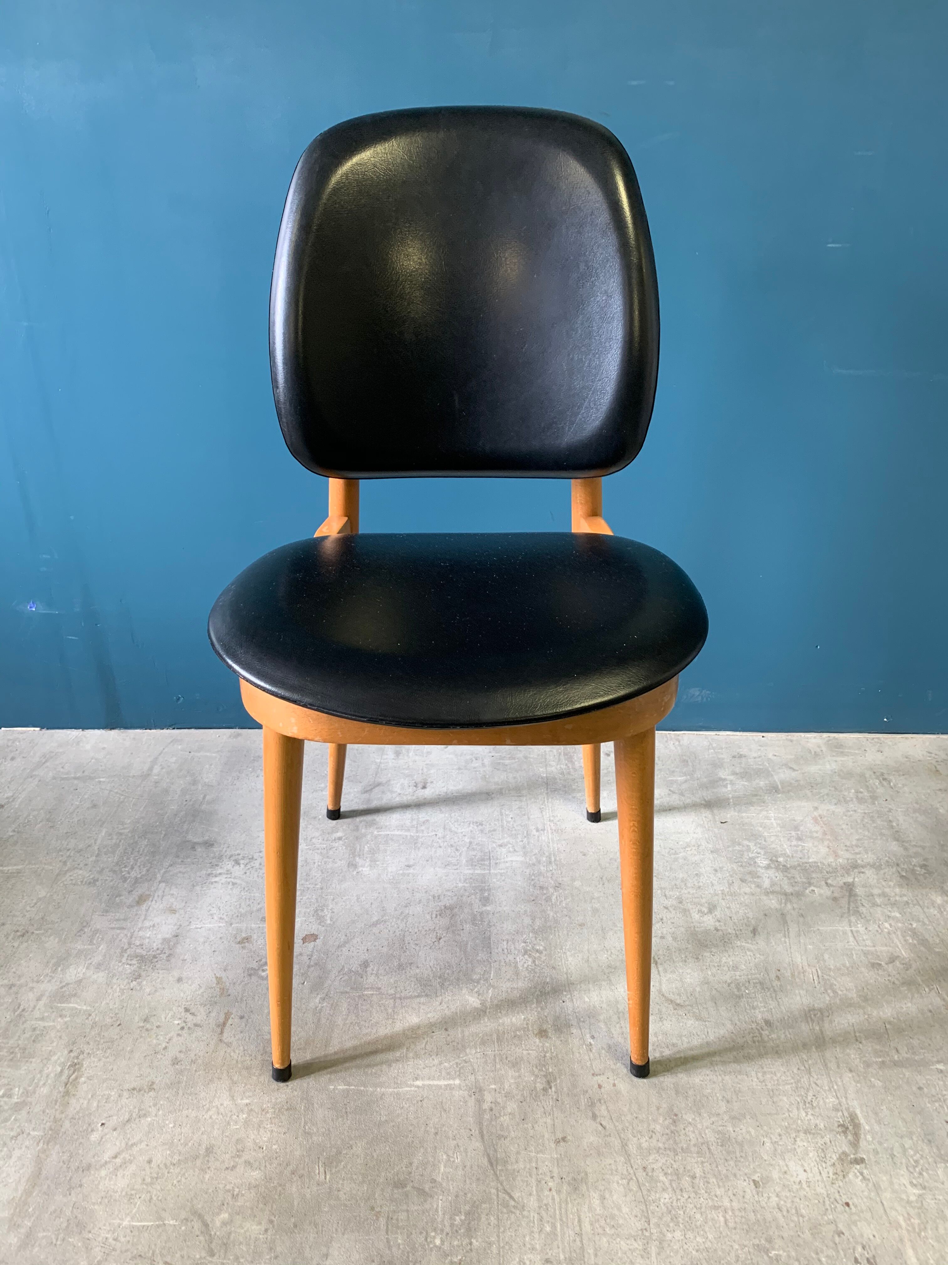 Pair of "Pegasus" chairs from Baumann
