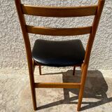 Set of 4 Scandinavian style teak chairs