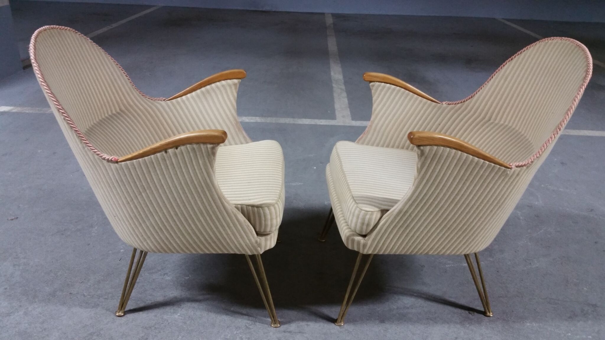 Paire de fauteuils années 50/60